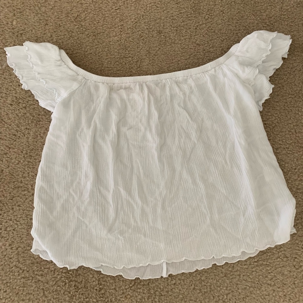 Off the shoulder ruffle top